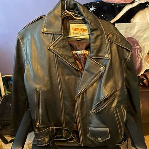 Unik black men’s leather jacket